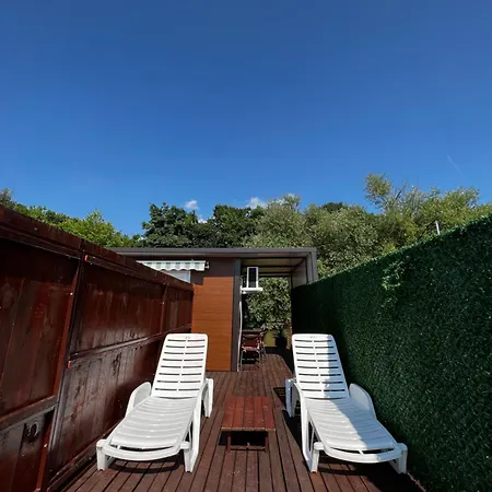 Holiday home Kuca I Splav Na Reci Savi *